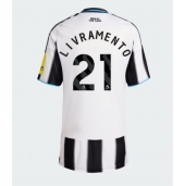 Newcastle United Tino Livramento #21 Replika Hjemmedrakt Dame 2025-26 Kortermet