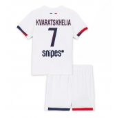 Paris Saint-Germain Khvicha Kvaratskhelia #7 Replika Bortedrakt Barn 2025-26 Kortermet (+ bukser)