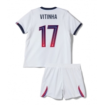 Paris Saint-Germain Vitinha #17 Replika Bortedrakt Barn 2026-27 Kortermet (+ bukser)