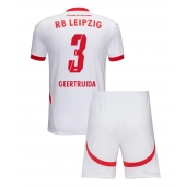 RB Leipzig Lutsharel Geertruida #3 Replika Hjemmedrakt Barn 2024-25 Kortermet (+ bukser)