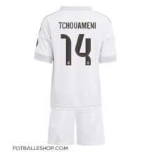 Real Madrid Aurelien Tchouameni #14 Replika Hjemmedrakt Barn 2025-26 Kortermet (+ bukser)
