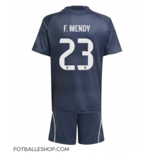Real Madrid Ferland Mendy #23 Replika Bortedrakt Barn 2025-26 Kortermet (+ bukser)