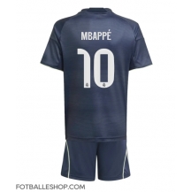 Real Madrid Kylian Mbappe #10 Replika Bortedrakt Barn 2025-26 Kortermet (+ bukser)