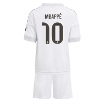 Real Madrid Kylian Mbappe #10 Replika Hjemmedrakt Barn 2025-26 Kortermet (+ bukser)