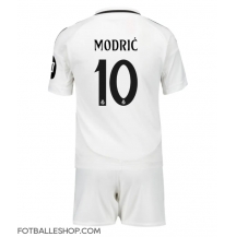 Real Madrid Luka Modric #10 Replika Hjemmedrakt Barn 2024-25 Kortermet (+ bukser)