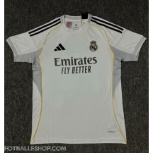 Real Madrid Replika Hjemmedrakt 2025-26 Kortermet