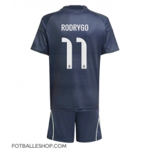 Real Madrid Rodrygo Goes #11 Replika Bortedrakt Barn 2025-26 Kortermet (+ bukser)