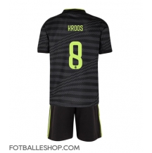 Real Madrid Toni Kroos #8 Replika Tredjedrakt Barn 2022-23 Kortermet (+ bukser)