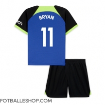 Tottenham Hotspur Bryan Gil #11 Replika Bortedrakt Barn 2022-23 Kortermet (+ bukser)