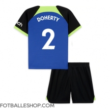 Tottenham Hotspur Matt Doherty #2 Replika Bortedrakt Barn 2022-23 Kortermet (+ bukser)