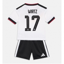 Tyskland Florian Wirtz #17 Replika Hjemmedrakt Barn VM 2026 Kortermet (+ bukser)