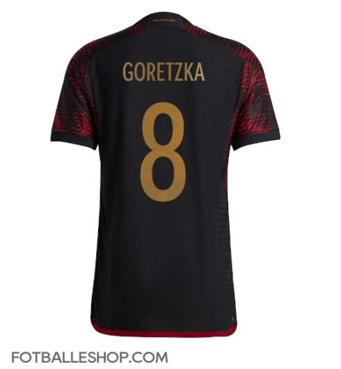 Tyskland Leon Goretzka #8 Replika Bortedrakt VM 2022 Kortermet