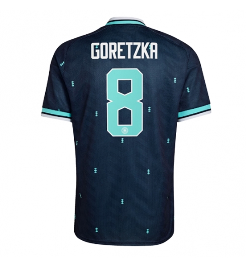 Tyskland Leon Goretzka #8 Replika Bortedrakt VM 2026 Kortermet Tyskland Leon Goretzka #8 Replika Bortedrakt VM 2026 Kortermet