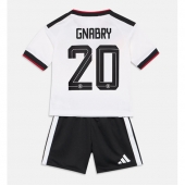 Tyskland Serge Gnabry #20 Replika Hjemmedrakt Barn VM 2026 Kortermet (+ bukser)